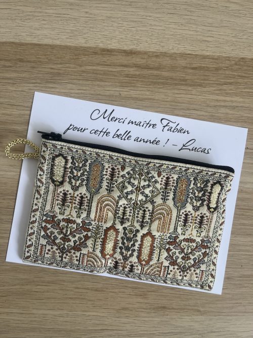 Trousse éthnique personnalisée – Maîtres et Maîtresses
