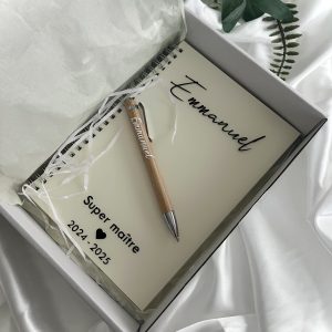 Cahier et crayon à personnaliser – Maîtres et Maîtresses
