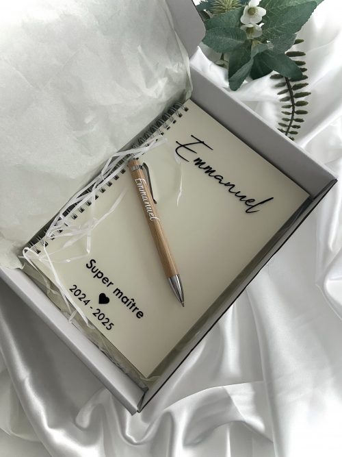 Cahier et crayon à personnaliser – Maîtres et Maîtresses